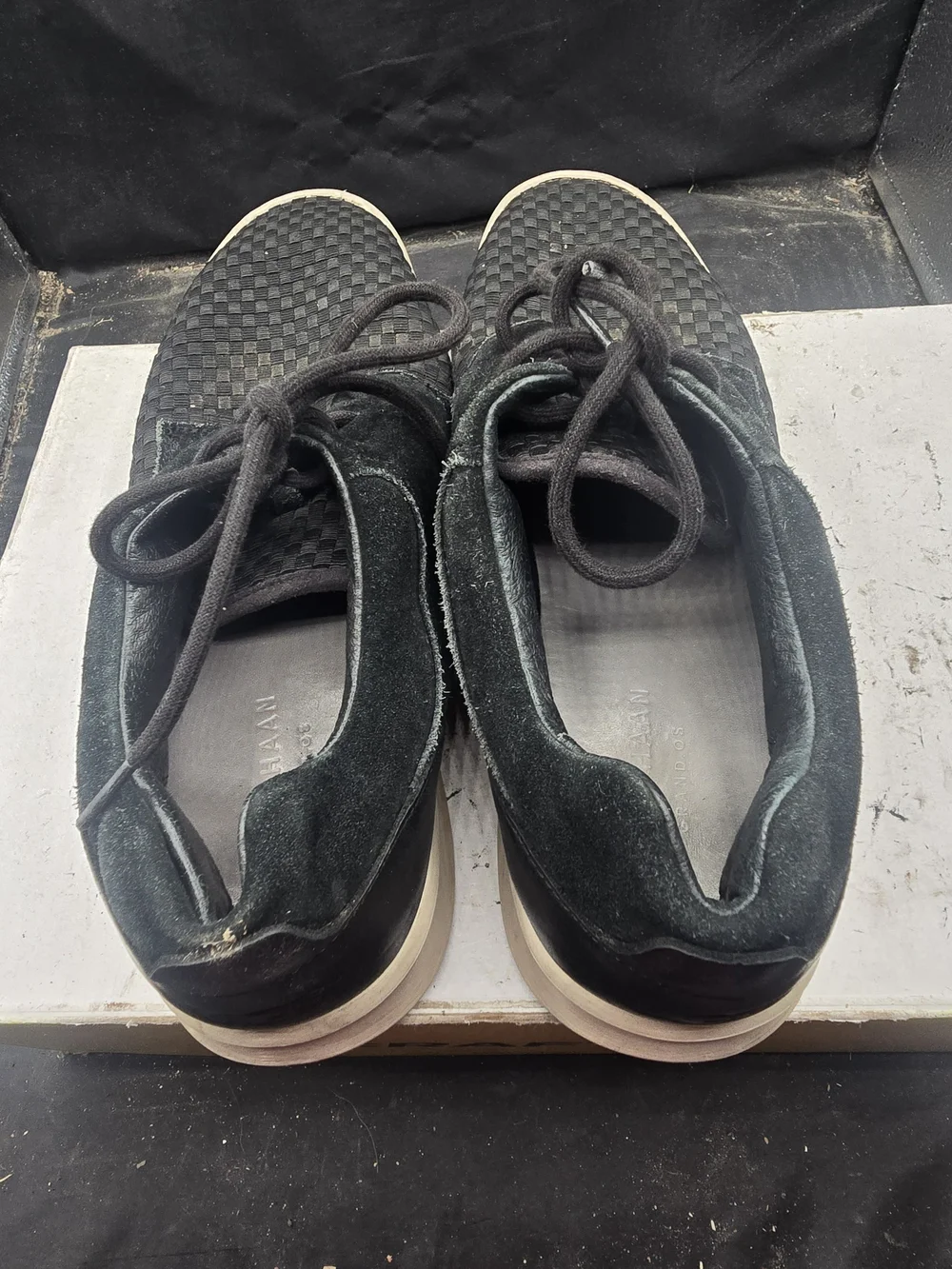 UGG Men's Dark Green Woven Lace-Up Slip-On Shoes